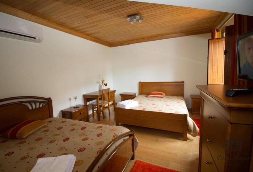 Семейный Номер, Casa Da Ribeirinha