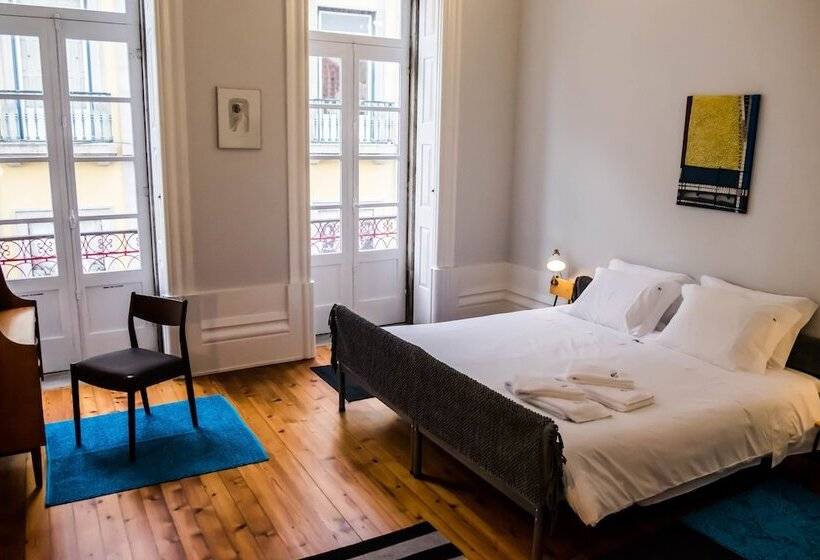 带共用浴室的标准房间, Dona Emília Guest House & Studio Apartment Building