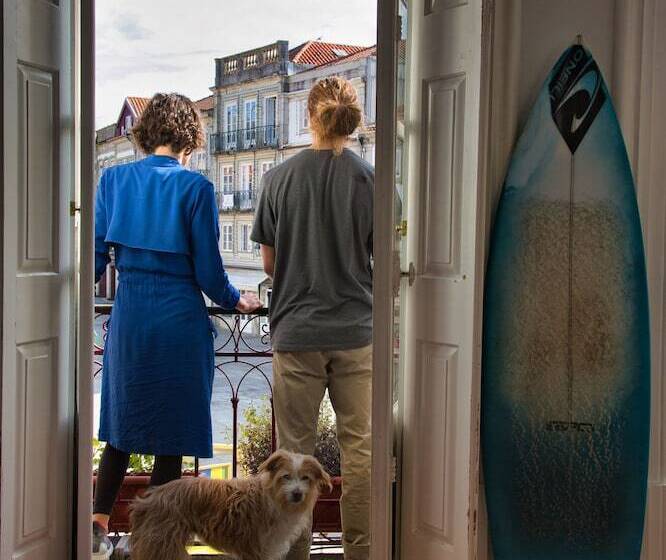 带共用浴室的标准房间, Dona Emília Guest House & Studio Apartment Building