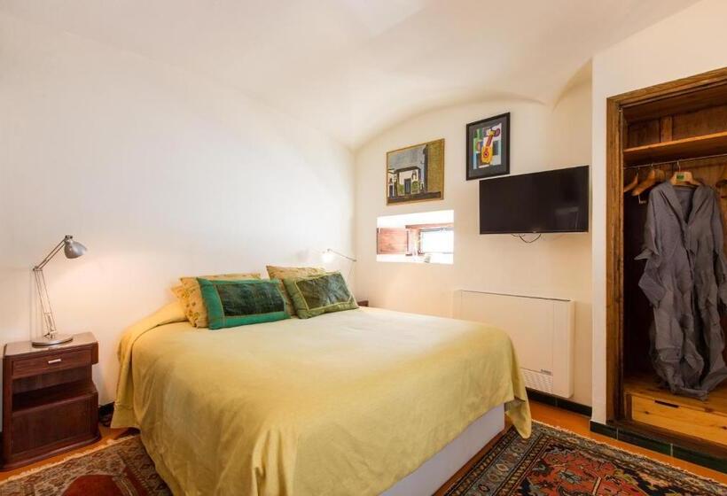 标准间内部标间, Torre De Maneys