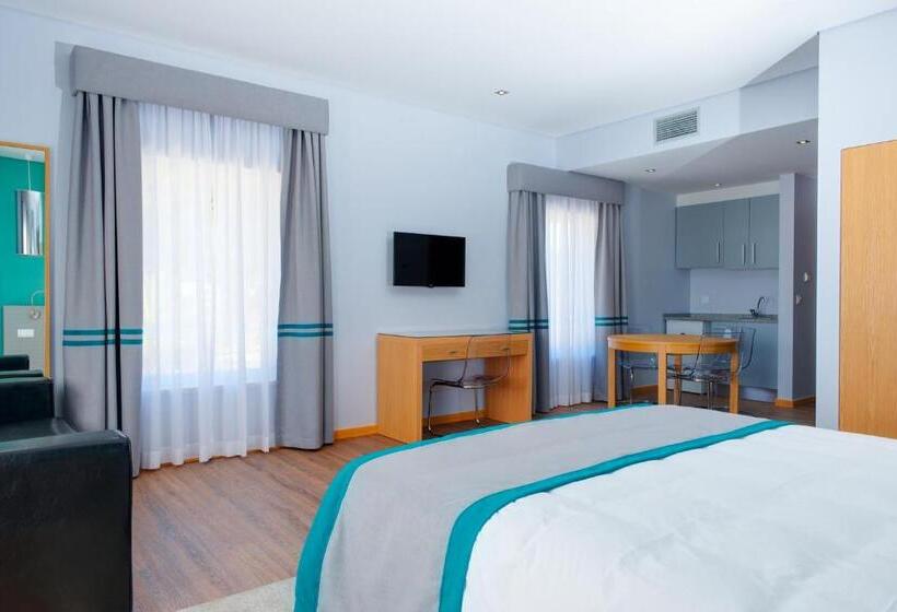 جناح عائلي, Alojamento Do Zezere