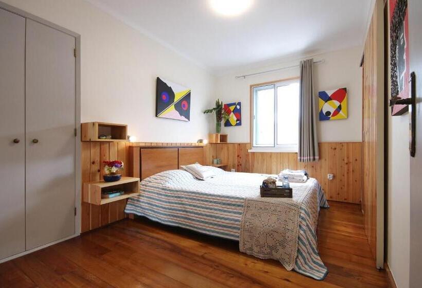 חדר אקונומי, Casa Da Flor