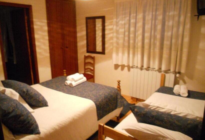 غرفة أساسية ثلاثية, Encosta Da Serra