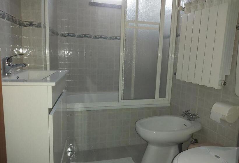 غرفة قياسية, Encosta Da Serra