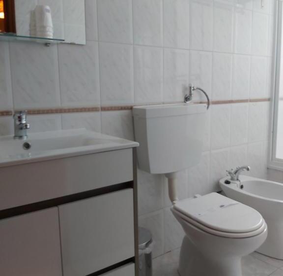 غرفة كومفورت ثلاثية, Encosta Da Serra