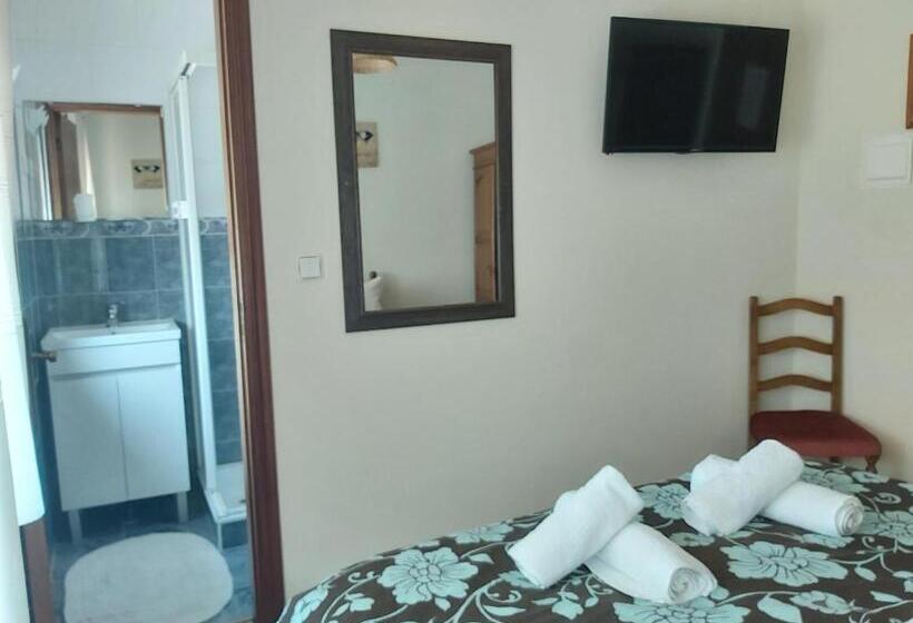 غرفة أساسية, Encosta Da Serra