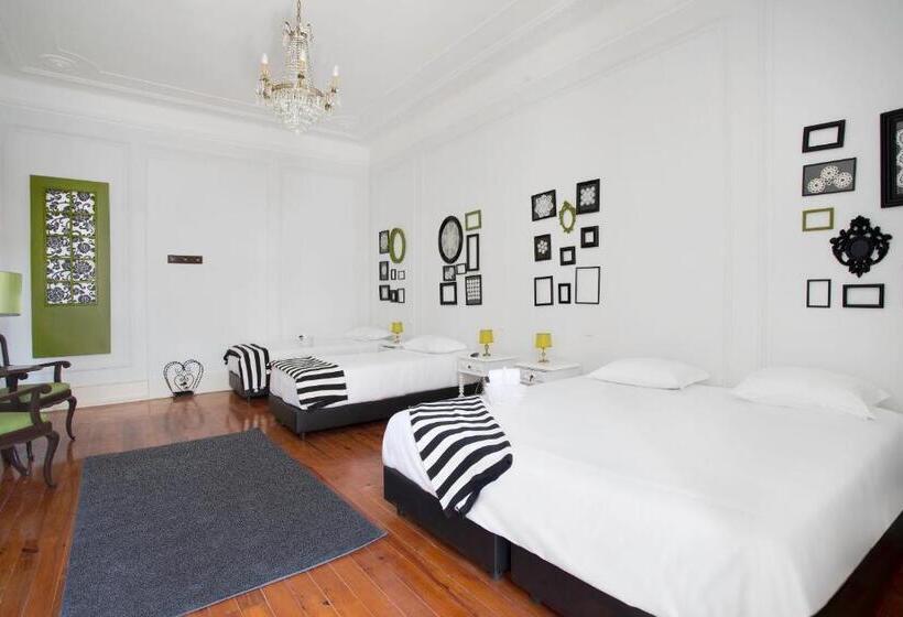 Номер Стандарт Четырехместный Совместный Санузел, Typical Lisbon Guest House