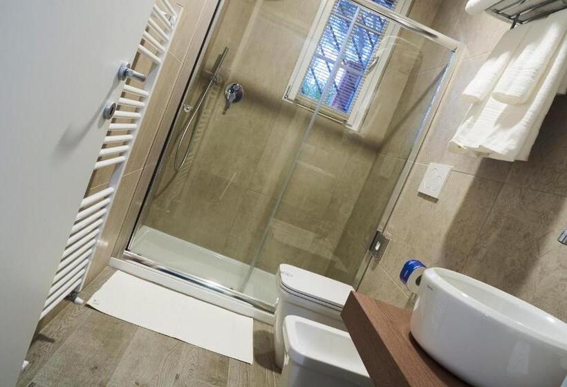 סטודיו משפחתי, Villa Fenix Osio Sotto