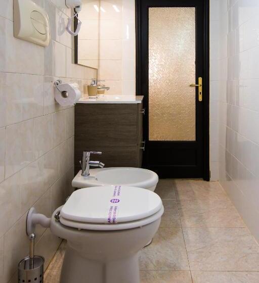 חדר סטנדרט לשלושה, B&b La Casetta