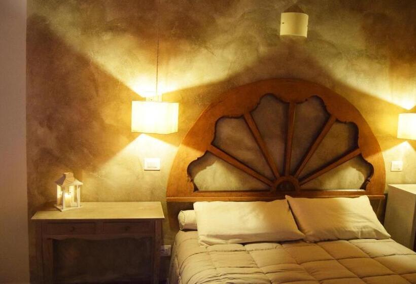 キングサイズベッドのスーペリアルーム, Le Checche