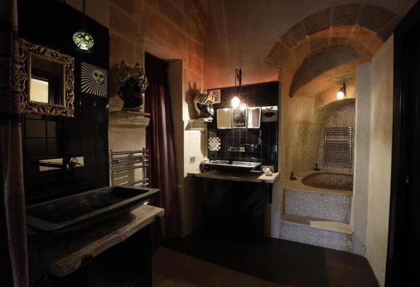 سوییت, Maison D'ax