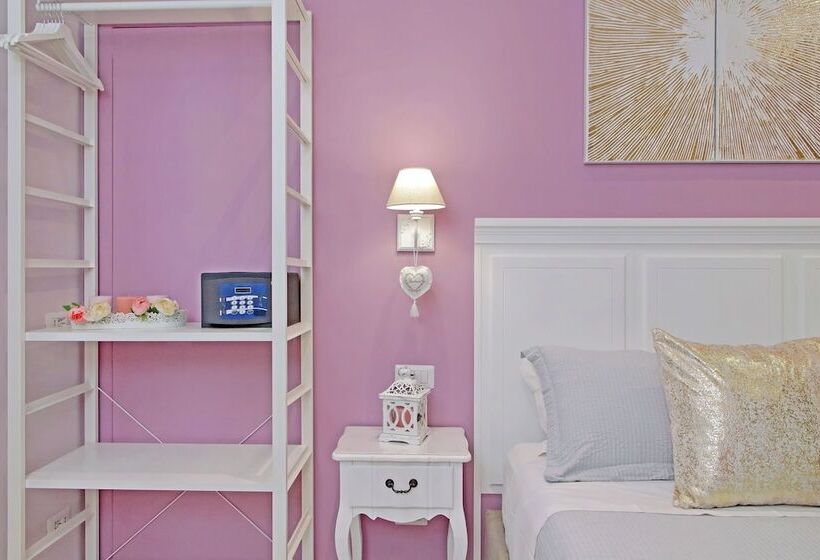 חדר סטנדרט, Roman Holiday Charming