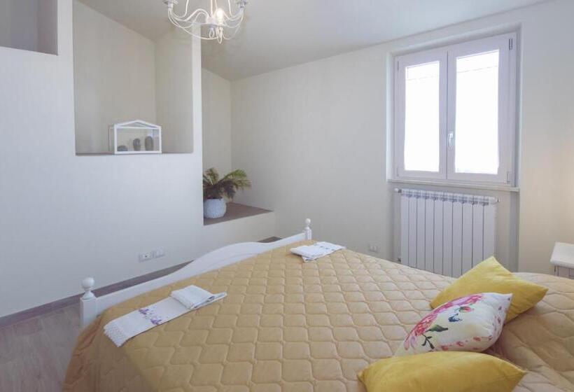 خانه 2 خوابه, Il Tremarino