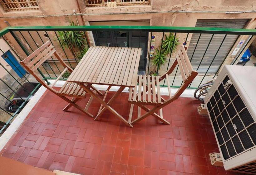 اتاق استاندارد سه نفره, Le Mura Room&breakfast