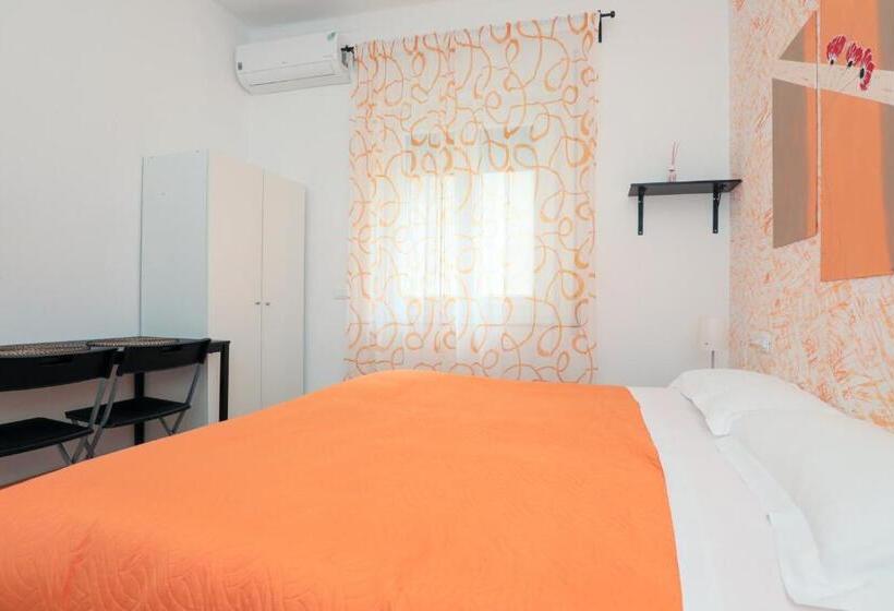 Standard room with outdoor bath, Le Mura Room&breakfast