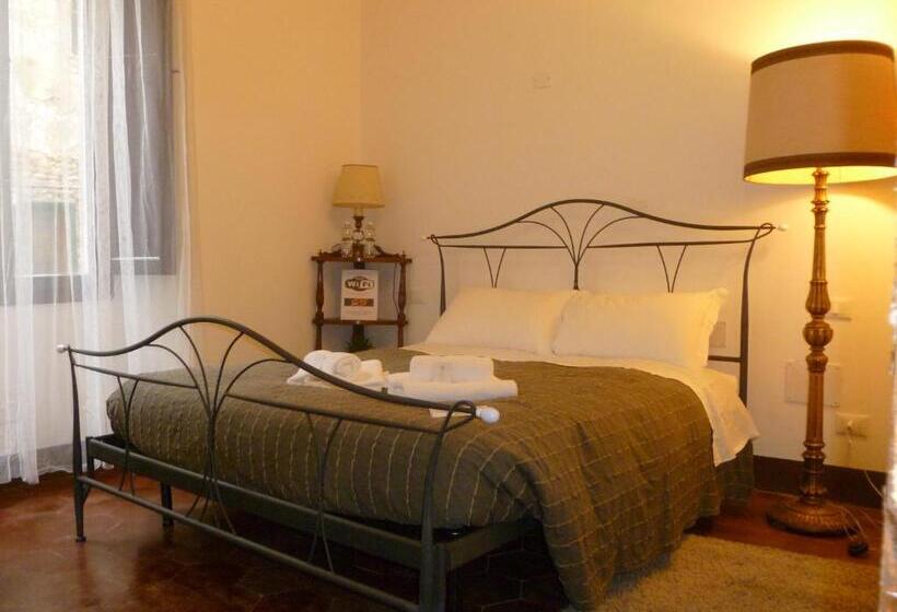 اتاق استاندارد, Time Out