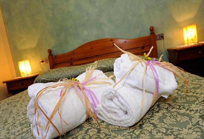 Апартаменты 1 Спальня, Boschetto Del Lago