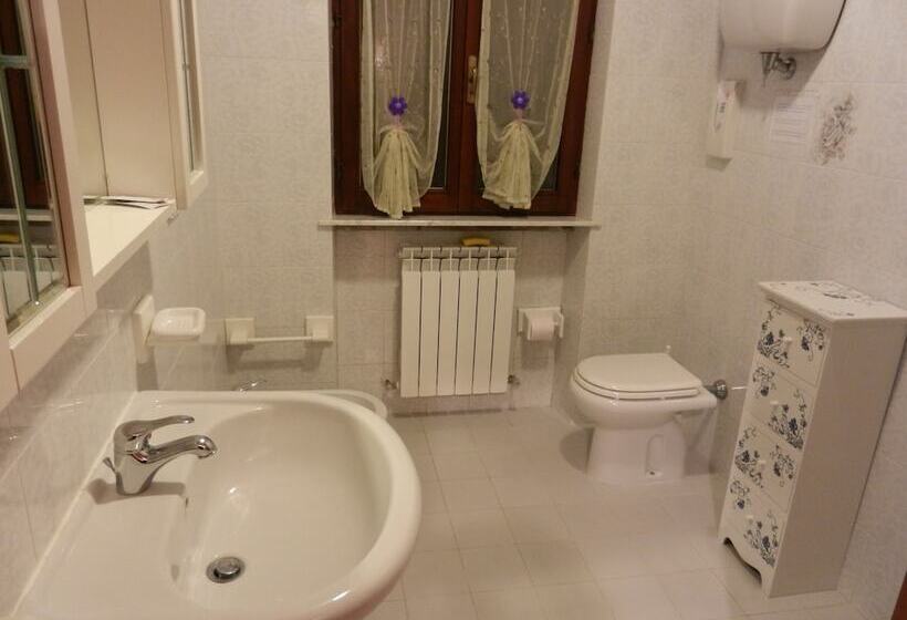 Апартаменты 2 Спальни, Boschetto Del Lago