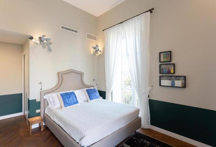 デラックスルーム, Accademia 39