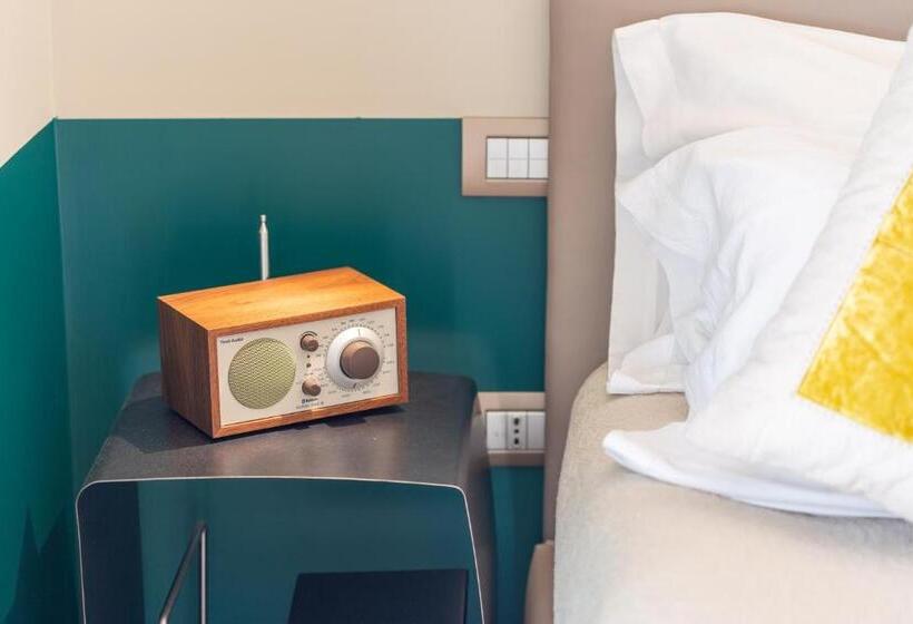 クラシックルーム, Accademia 39