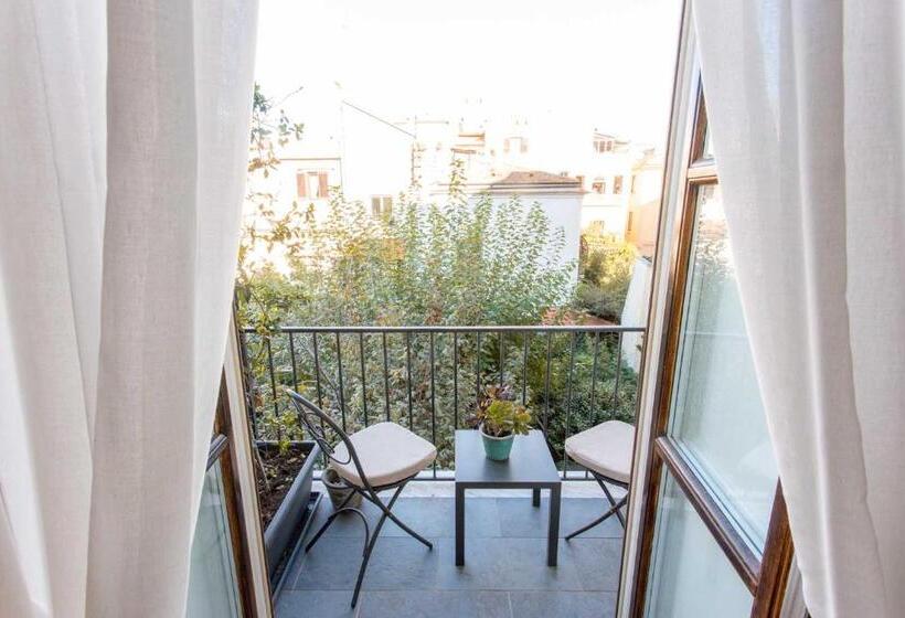 スーペリアールーム, Accademia 39