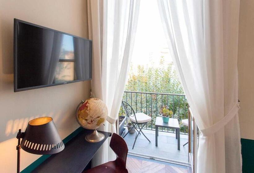 スーペリアールーム, Accademia 39