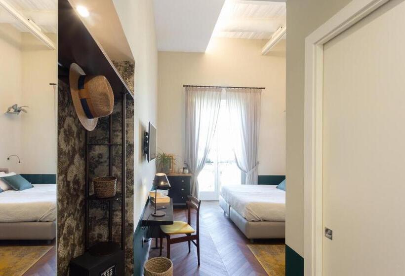 デラックスルーム, Accademia 39