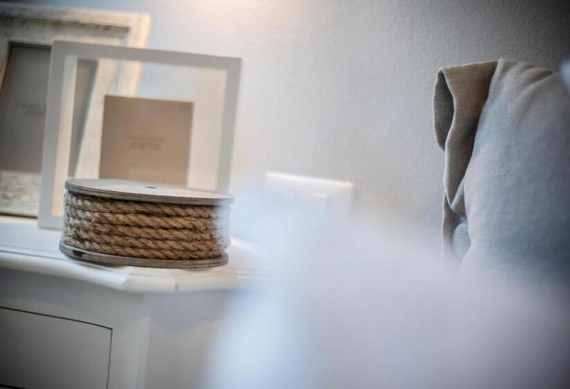 豪华房间, Riviera Carducci Rooms