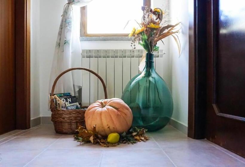 חדר סטנדרט לארבעה, Agriturismo Costa San Bernardo