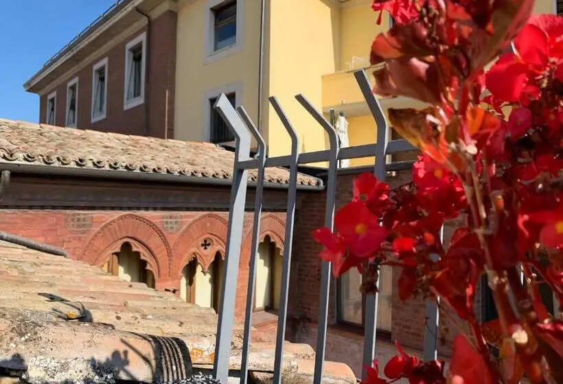 اتاق استاندارد سه نفره, Affittacamere Arco Polinori