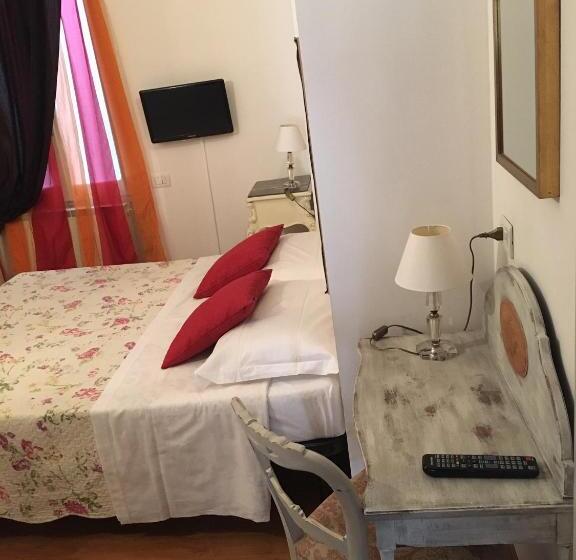 חדר סטנדרט יחיד, Affittacamere Arco Polinori