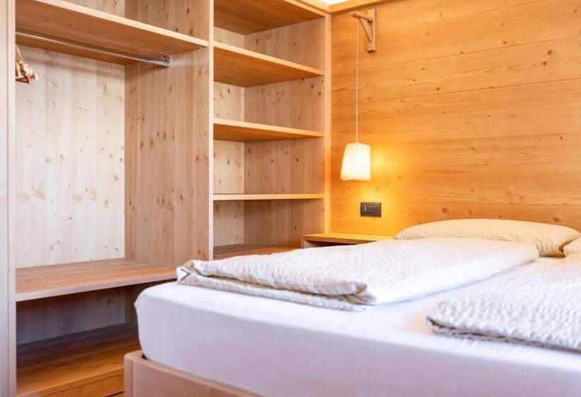 デラックスルーム, Engadina B&b