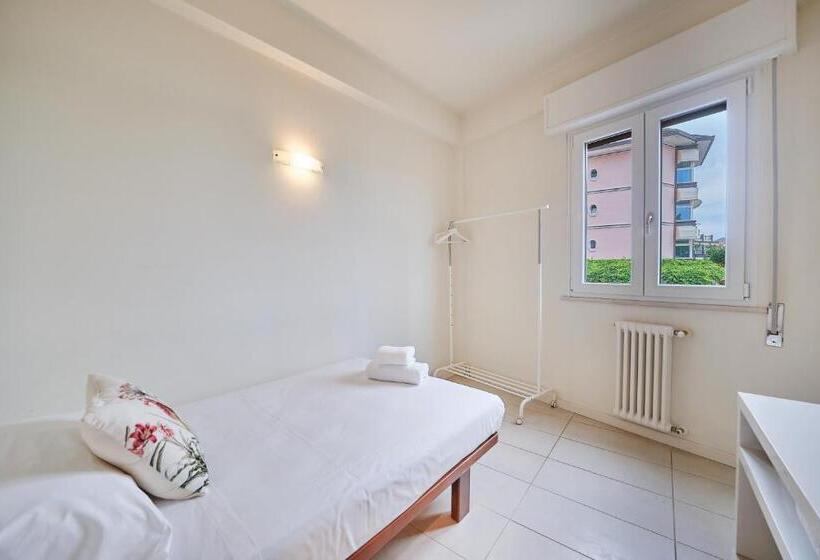 آپارتمان 1 خوابه با چشمانداز, Front Lake Apartment Bardolino