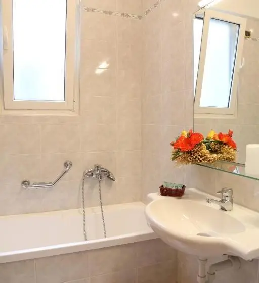 ３ベッドルームアパートメント, Front Lake Apartment Bardolino