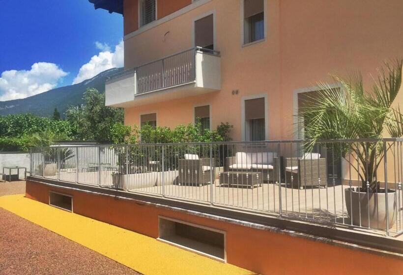 带1个卧室的带阳台的公寓, Agritur Il Melograno