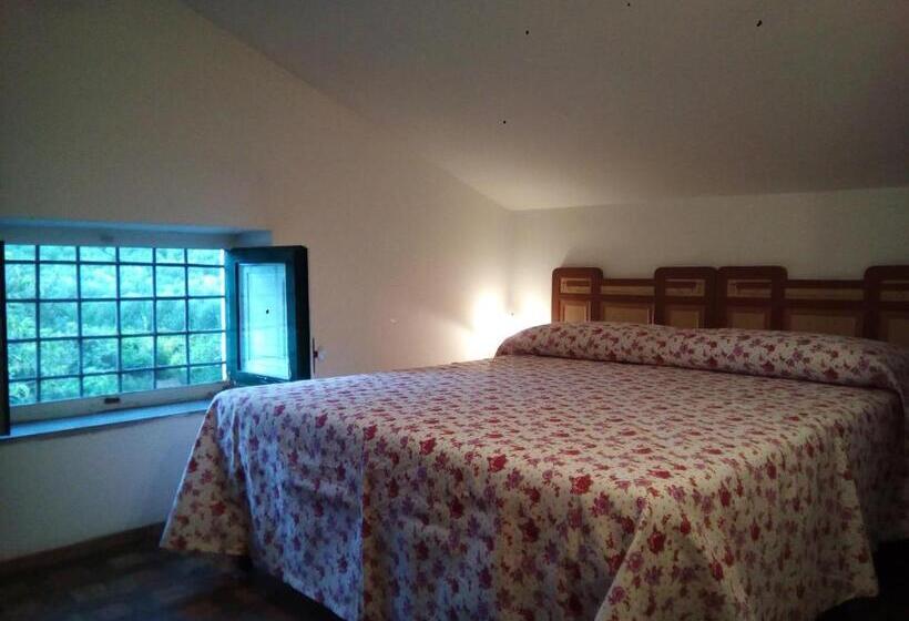 חדר קלאסי לשלושה, Masseria Sparano