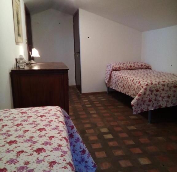 חדר קלאסי לשלושה, Masseria Sparano