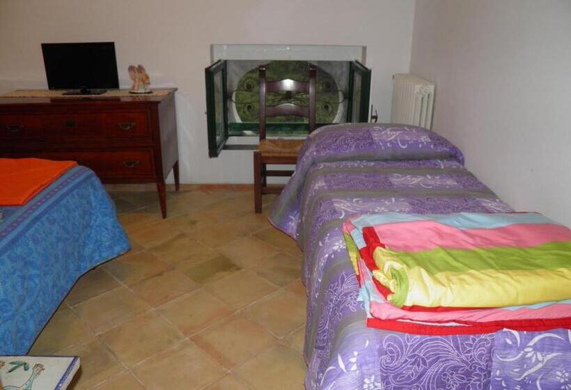 חדר סטנדרט לארבעה, Masseria Sparano