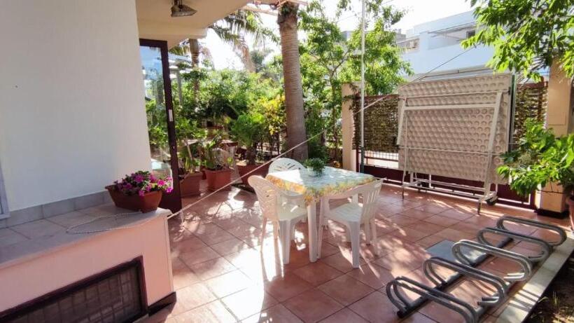 סטודיו סטנדרטי נוף לגינה, La Palma Residence Torre San Giovanni