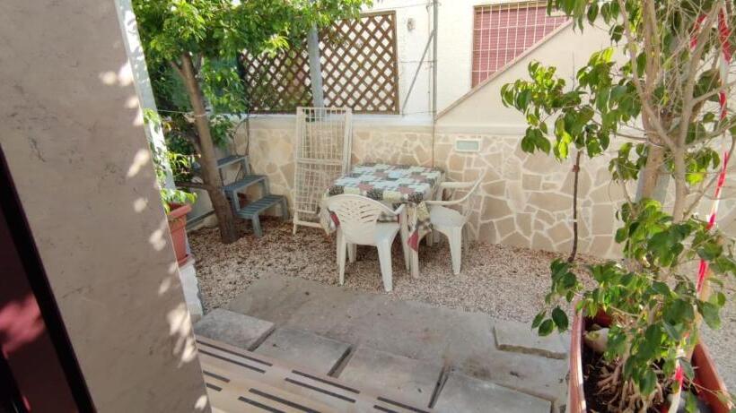 חדר סטנדרט נוף לגינה, La Palma Residence Torre San Giovanni