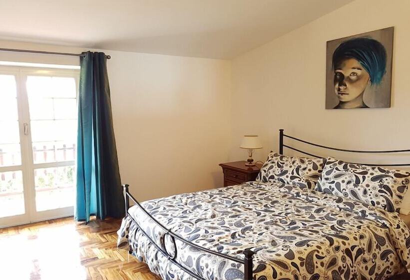 デラックスルーム, La Quiete