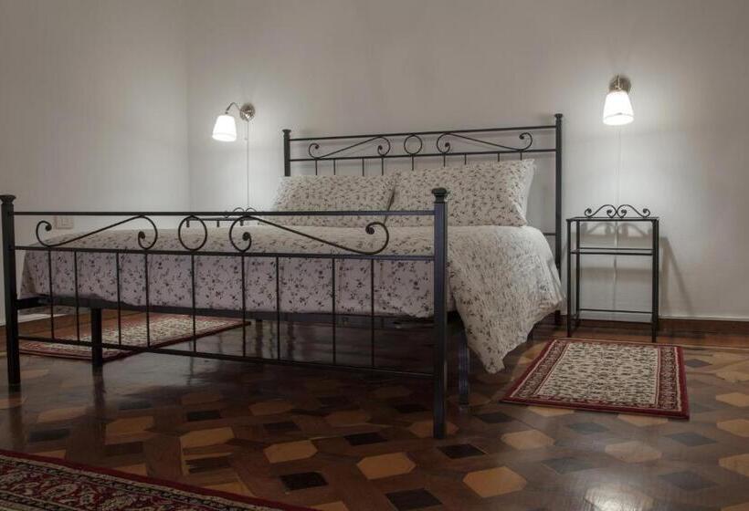 اتاق استاندارد, Villa Del Cigno