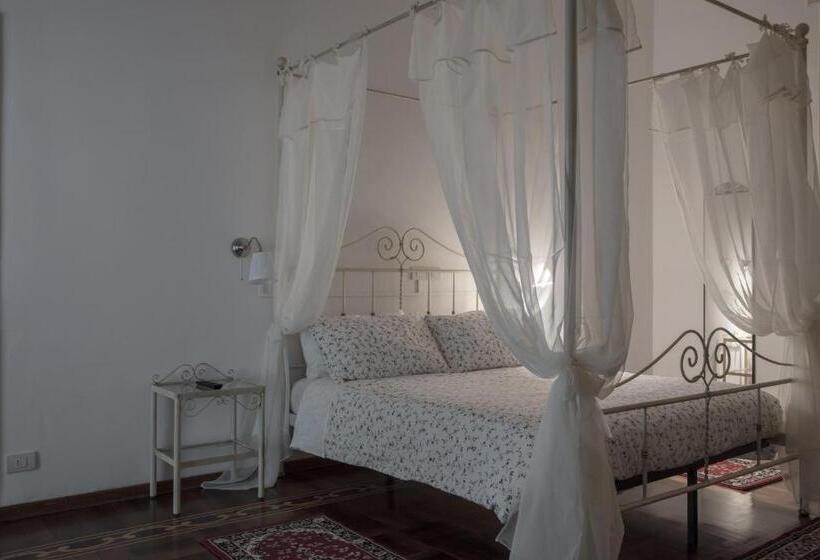 سوییت با چشمانداز کوه, Villa Del Cigno