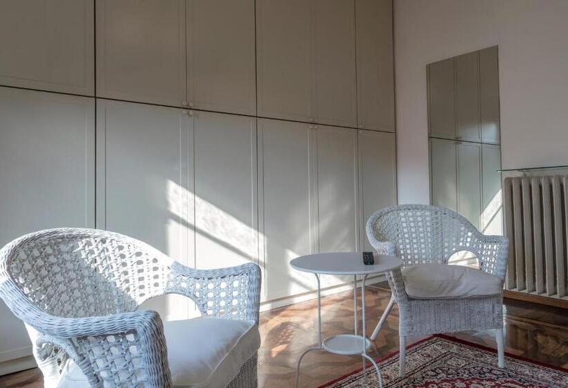 سوییت با چشمانداز کوه, Villa Del Cigno