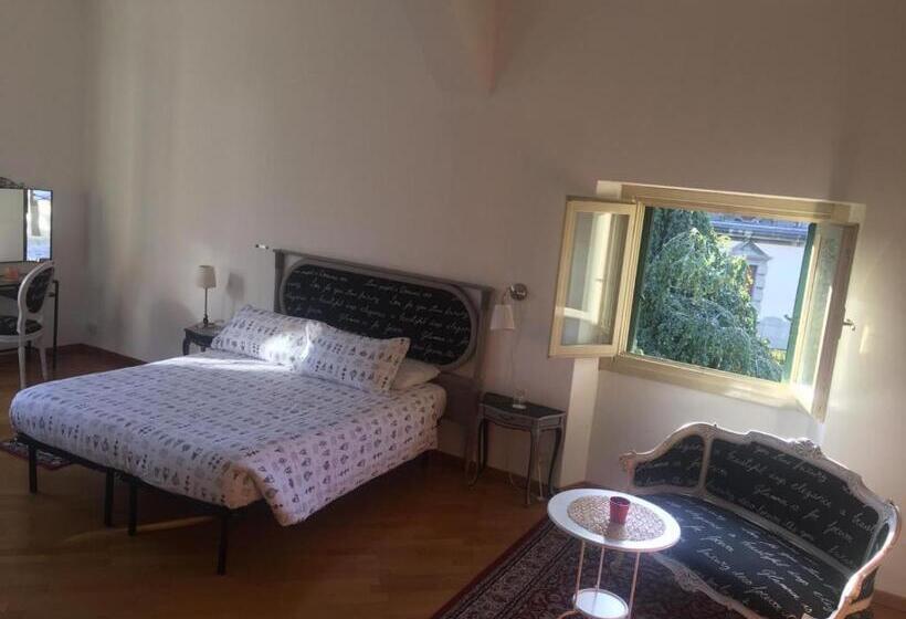 اتاق استاندارد با سرویس بهداشتی مشترک, Villa Del Cigno