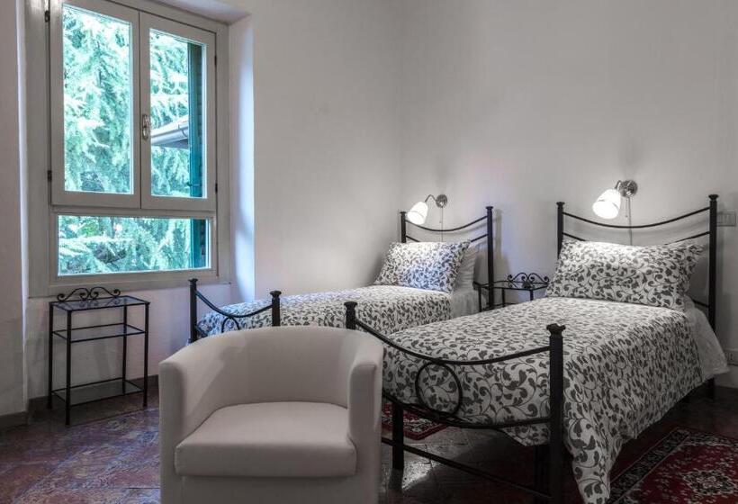 اتاق استاندارد با سرویس بهداشتی مشترک, Villa Del Cigno