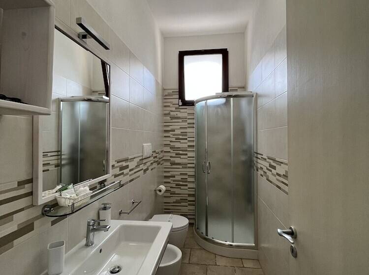 标准间, Mediterranea Residence