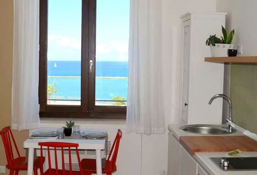 海の見える1ベッドルームアパートメント, Residence Itaca