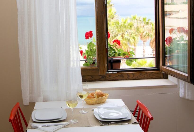 شقة غرفة واحدة مطلة على البحر, Residence Itaca