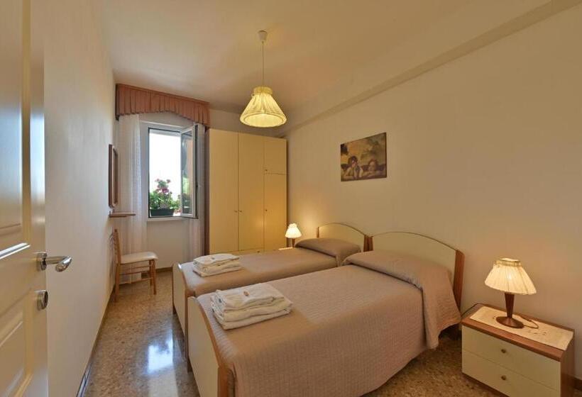 Apartamento Deluxe 1 Dormitório, Residence Mariavittoria